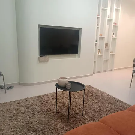 Mostra Apartment Volos