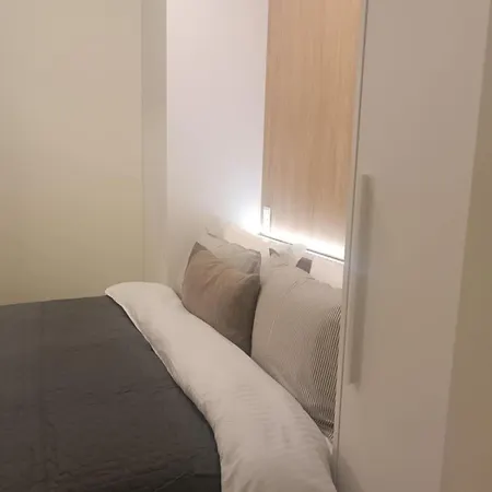 Apartamento Mostra *