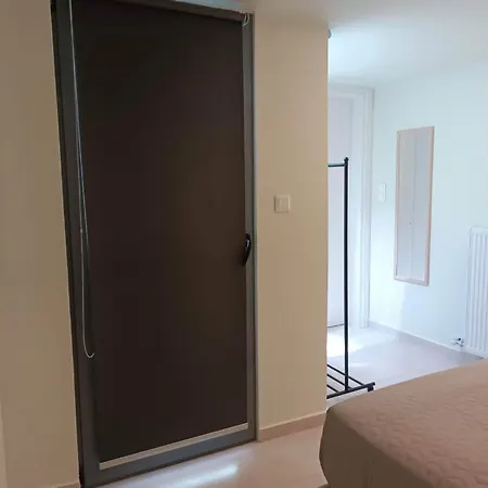 Apartment Mostra Volos
